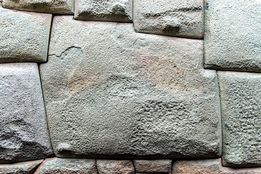 Precision Inca Stonework