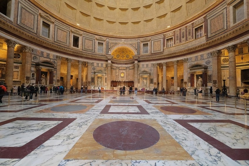 Modern Photograph of the Pantheon Interior