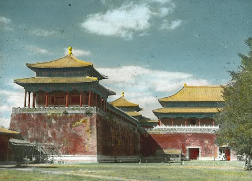 Famous Chinese Castle Gates