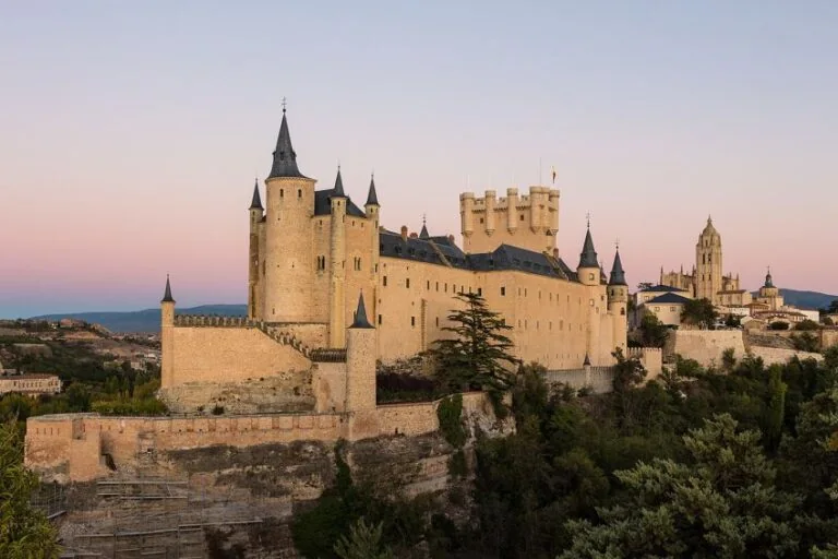 Oldest Castles in the World – The History of Ancient Castles