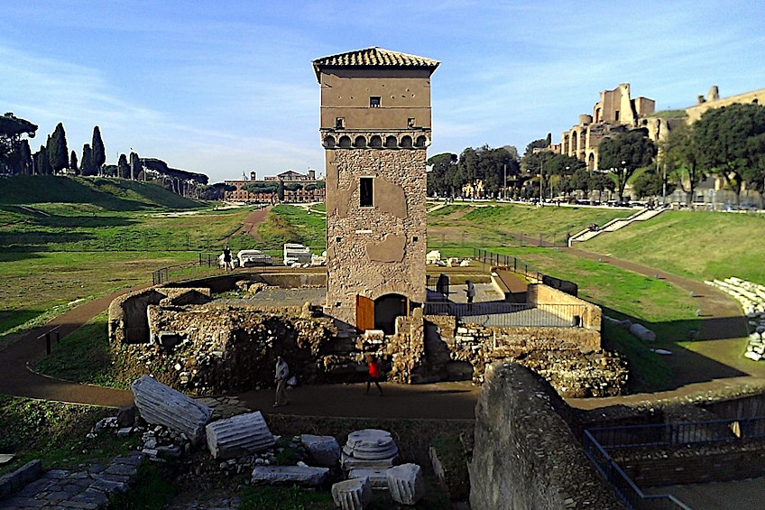 Building Medieval Rome