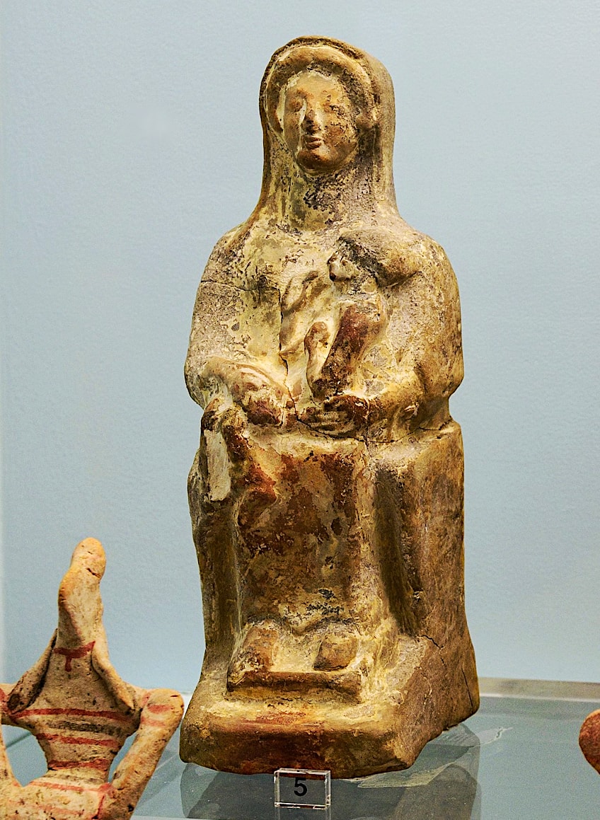 Greek Goddess Artemis and Child-Rearing